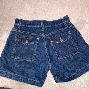 Levi Shorts